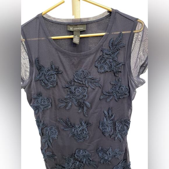 INC International Concepts Dark Blue Floral Mesh Blouse Scoop Neck Size M EUC - Picture 5 of 6